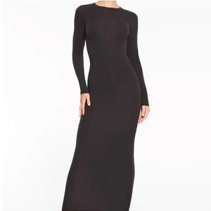 SKIMS fits everybody crewneck long sleeve dress